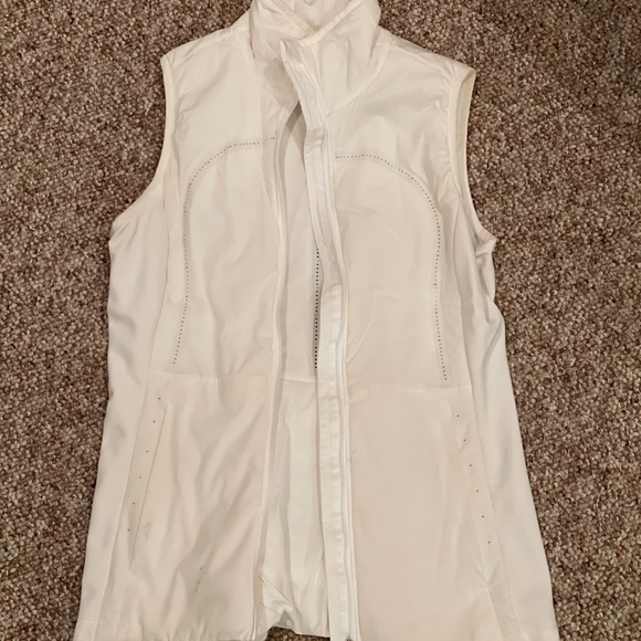 White lululemon vest - Picture 1 of 2